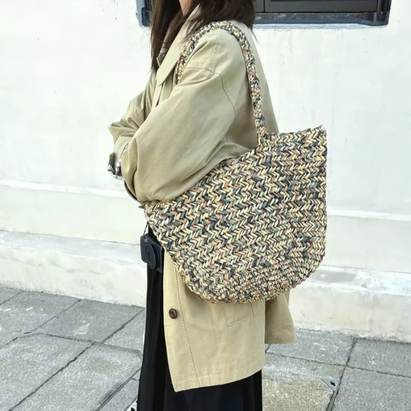 Fashion Handwoven Holiday Beach Bag  Large Capacity Bohemian Casual Travel Tote Bag Summer New Handmade PP Grass Wove image 5