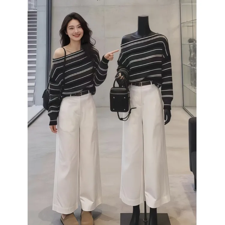 

Korean Style Unique Striped One Shoulder Top And Jeans Two Piece Set Spring 2026 Fashionable Breathable Women's Clothing