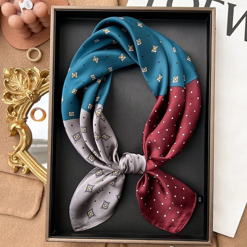 Plaid Silk Square Scarf Women Satin Shawl Wrap Hijab Female Hair Band Wrist Luxury Headkerchief 70*70cm Echarpe 2022 Bandana