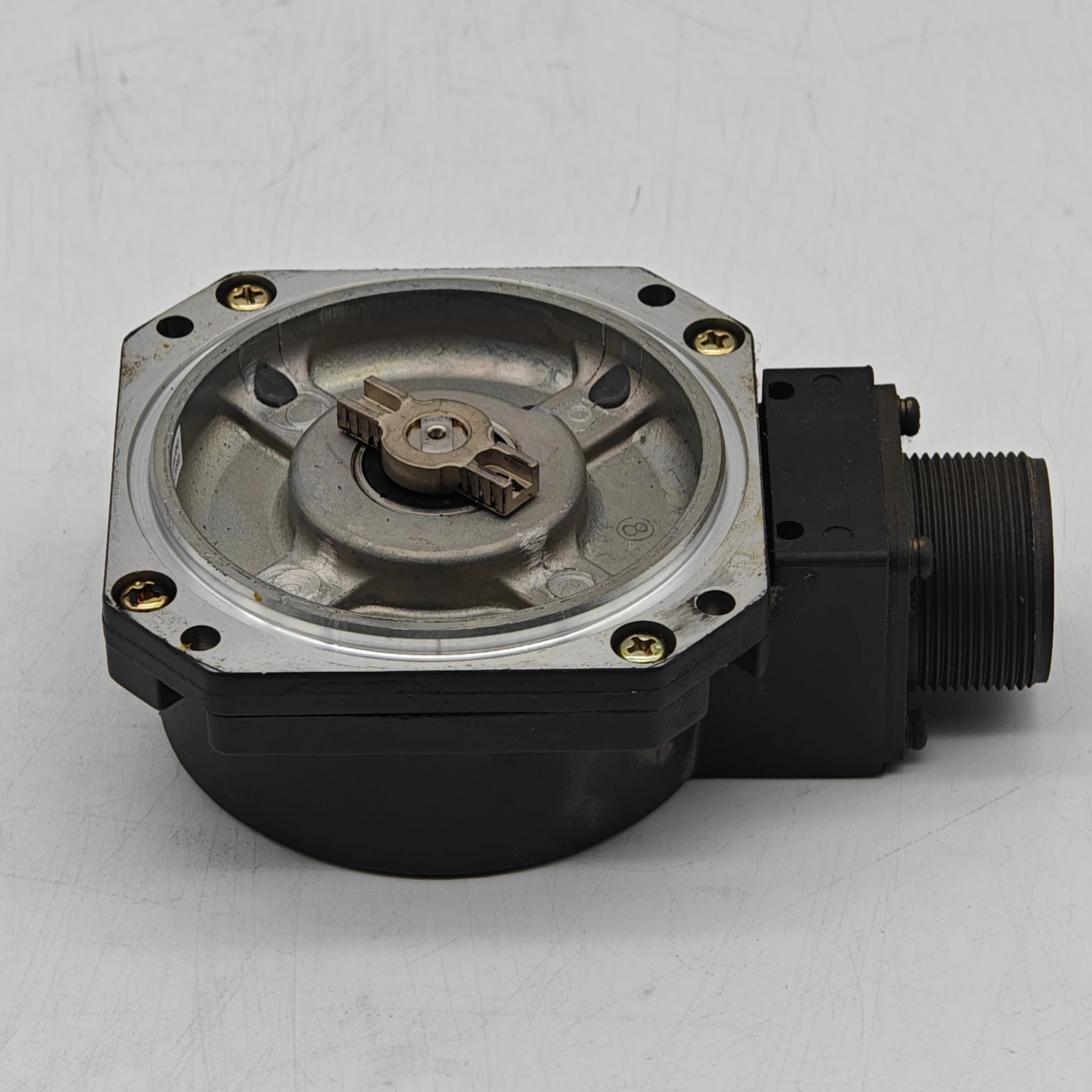 Золотой продавец Серводвигатель Rotary Encoder Япония Оригинальный сервопривод Rotary Encoder HC352S-A47