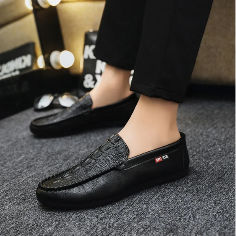 Fashion Men's Loafers 2024 New Men's Casual Shoes Crocodile Pattern Men Flats Hot Slip-on Male Walking Shoes Повседневная Обувь