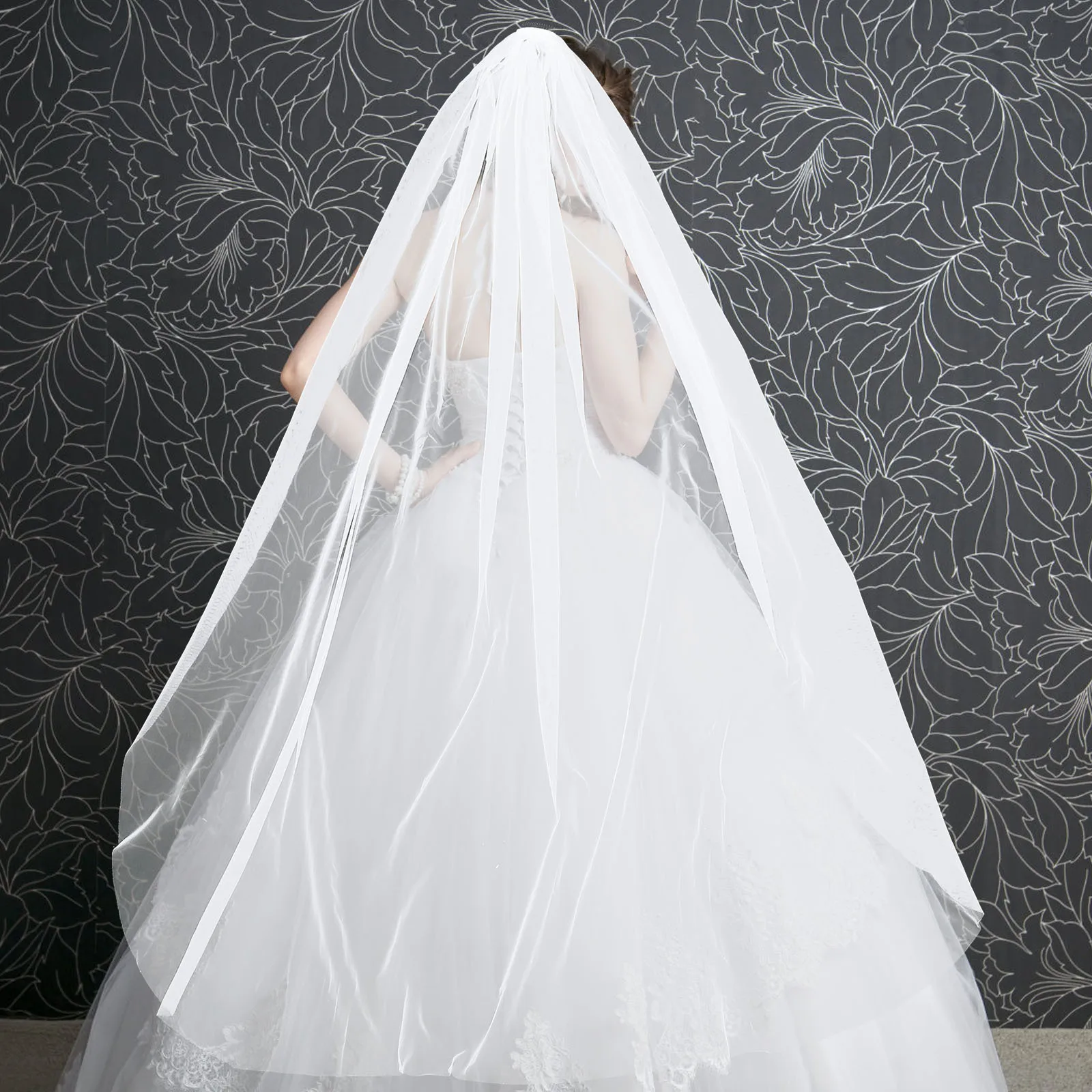 순백색 2미터 우아하고 심플한 롱 브라이덜 베일, 빗으로 쉽게 부착 가능, 부드럽고 흐르는 느낌의 빅데이 브라이덜 베일