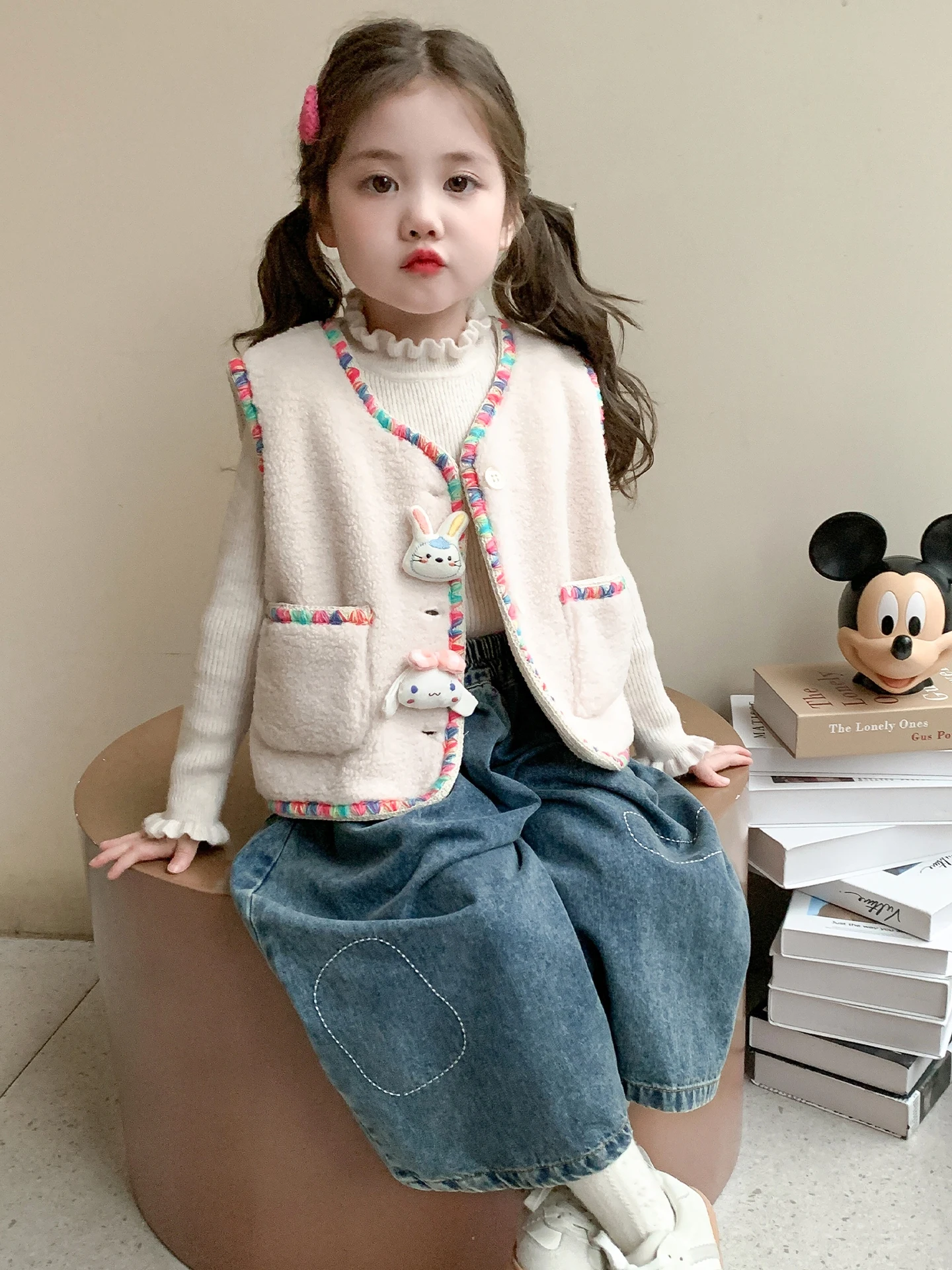 

Girls Winter Fce Lined Vest Thi Warm Svel Cartoon Sle Children's Winter Outfit V Ne Single Button Closure Soli...