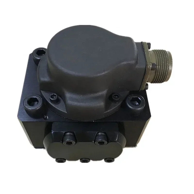 Servo Valve SM4 SM4-40 SM4-40(30)113 -80/40 -10 for BFP Actuator Hydraulic Proportional Servo Valve