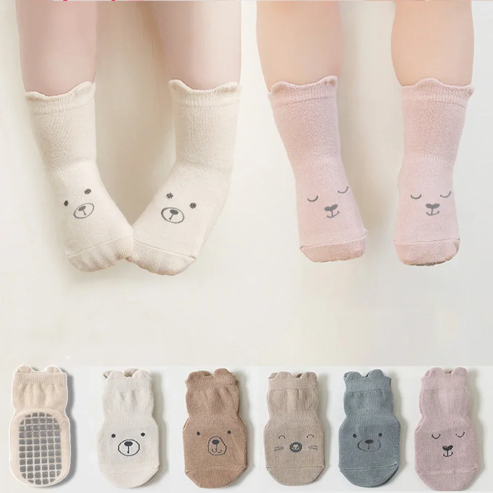 3 par/set de calcetines antideslizantes para bebés y niñas, calcetines de algodón con dibujos animados para niñas pequeñas, calcetines de tubo medio, Kit de calcetines de goma para interiores para niños y niñas