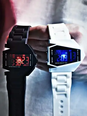 Multi-function aircraft watch junior high school students junior high school boys and girls sports electronic watch