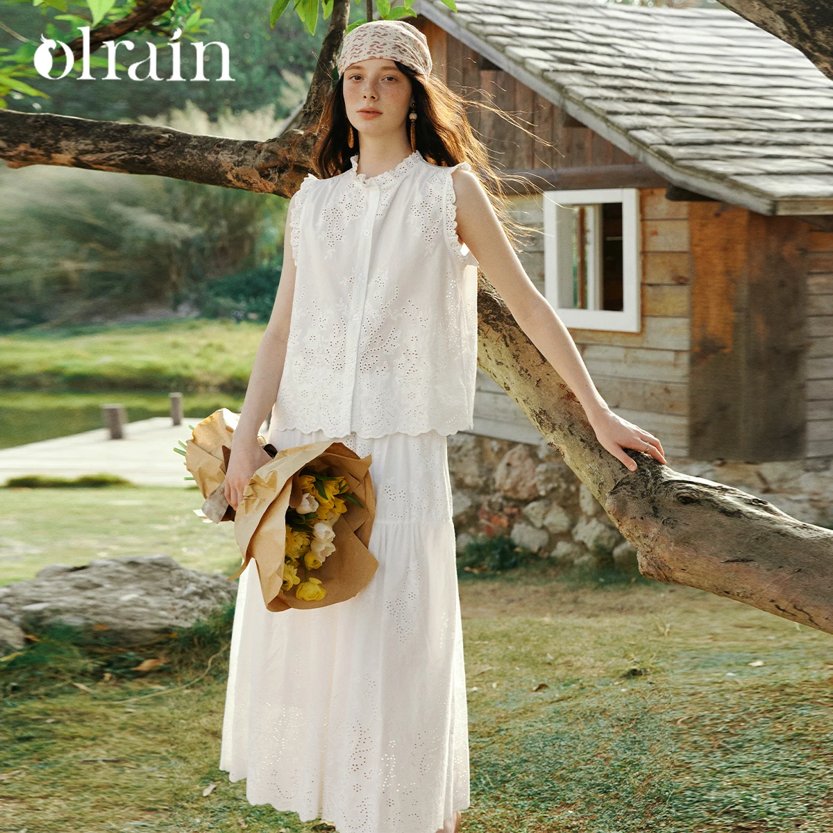 OLrain Französisches weißes ärmelloses Rüschen-Top und Rock 2-teiliges Set für Damen – Sommer 2026 Neuheit: Elegantes, hohles langes Rock-Outfit O57XE000096