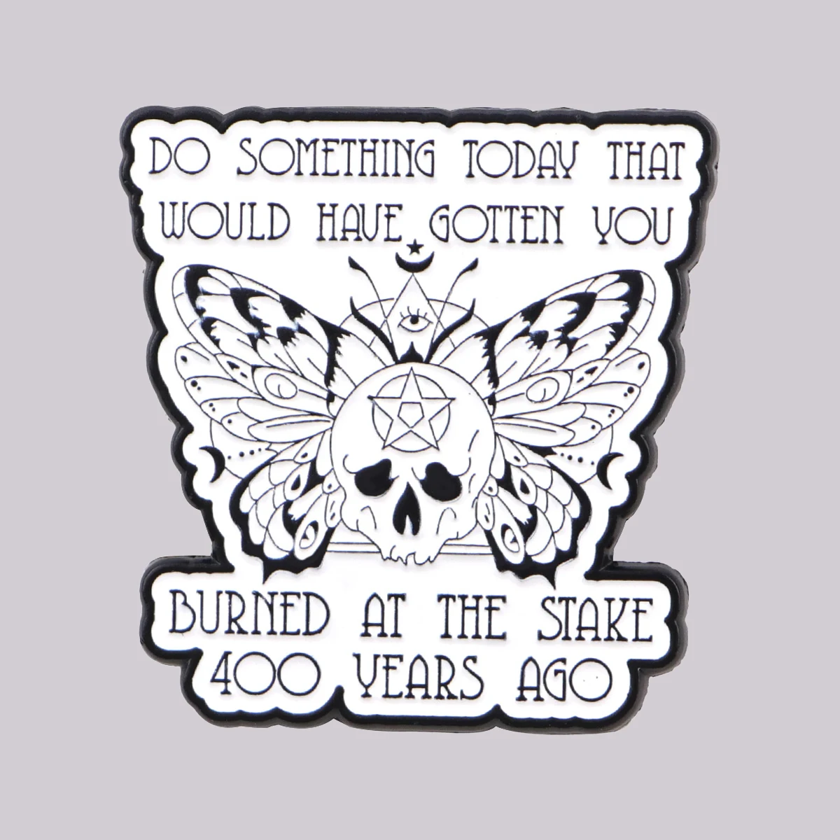 

Готические эмалированные булавки с черепом-бабочкой, броши на Хэллоуин, значок, булавки для лацканов для рюкзаков, украшения одежды, модные ювелирные изделия, подарки