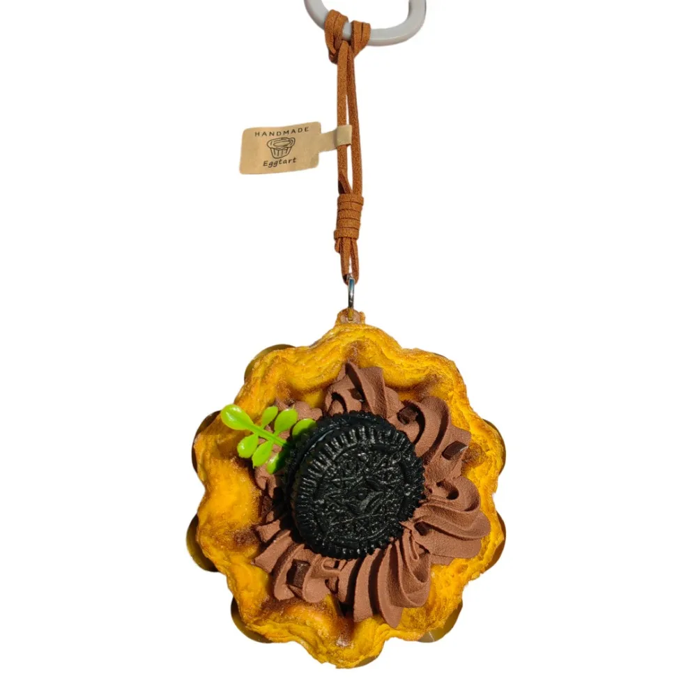 Simulation Food Egg Tart Keychain Sunflower Puff Pastry Shape Egg Tart Model Keyring Creative Miniature Dessert Egg Tart Pendant