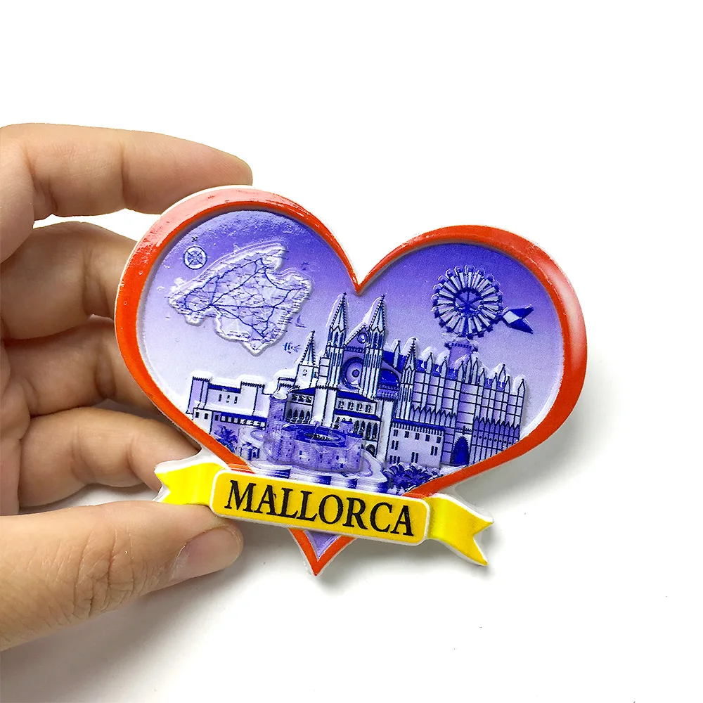 

‌Mallorca Heart-shaped Resin Refrigerator Magnet Travel Souvenir Home Decoration‌