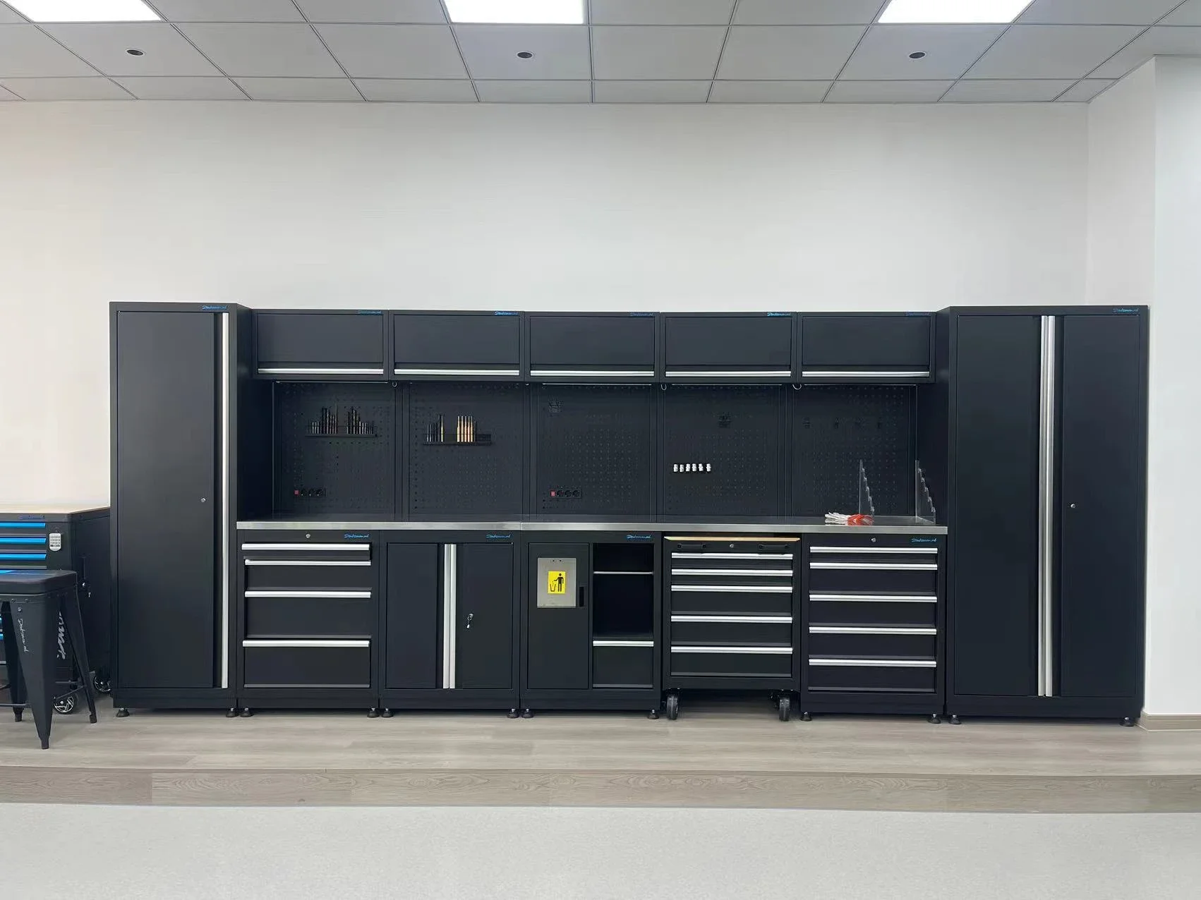 Heavy Duty Workshop Workstation Modular Workbench Tool Cabinet Garage Workbench with Tool Carts and Storage Cabinets