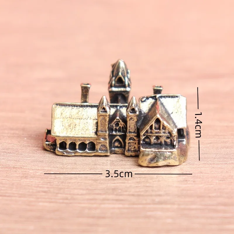 1 PC Brass Retro House Castle Ornament Miniature Landscape Rockery Decor Study Desk Craft Ornament Creative Home Decoration