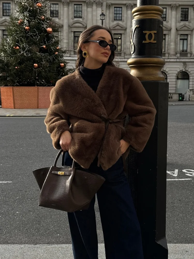 2025 Fashion Brown Women's Lace Up Faux Fur Coat Vintage V-neck Long Sleeve Fluffy Plush Jacket New Chic Ladies High Streetwear