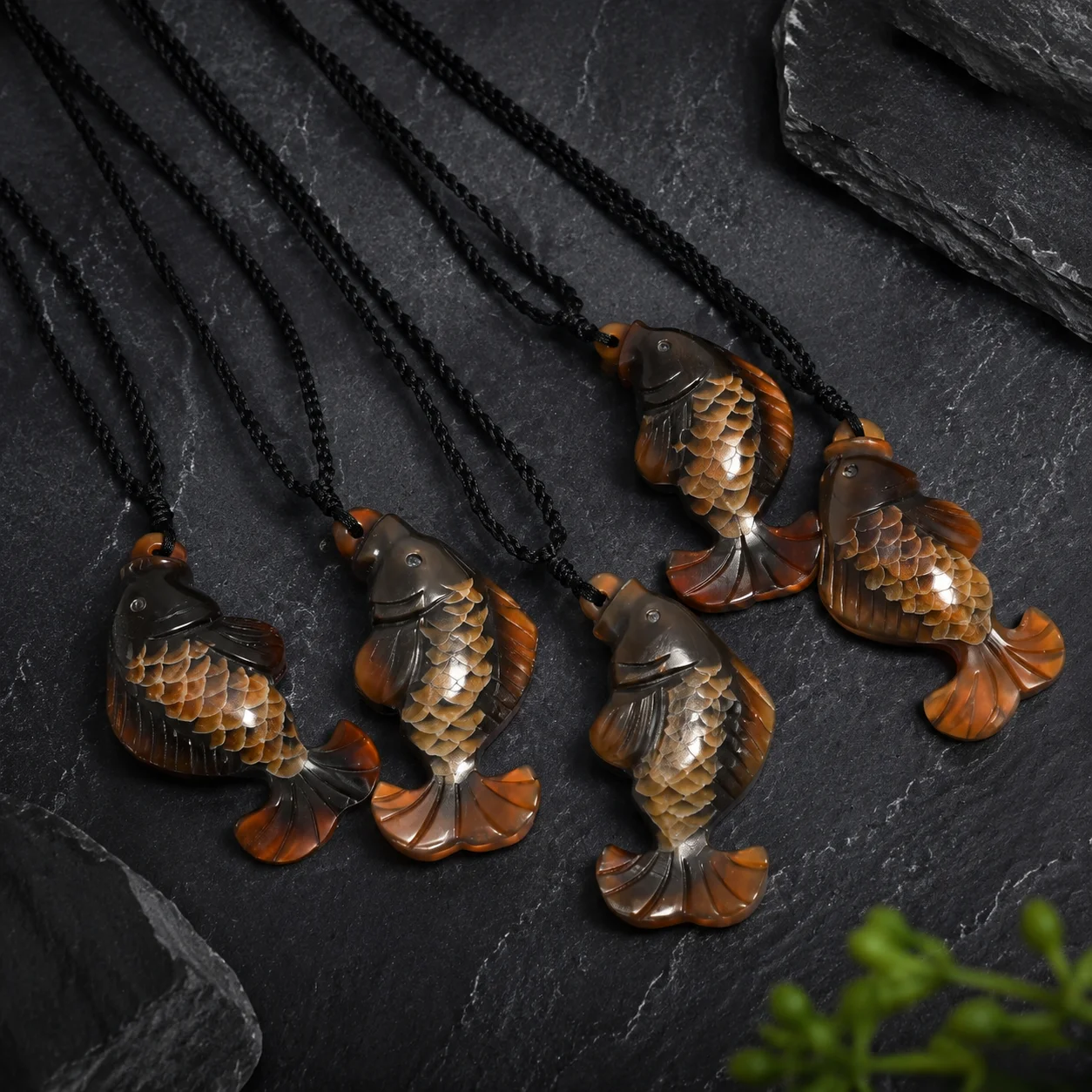 1PC Handmade Carved Natural Yak Horn The Fish Pendant  Necklace Fashion Jewelry Tibet Handmade Jewelry