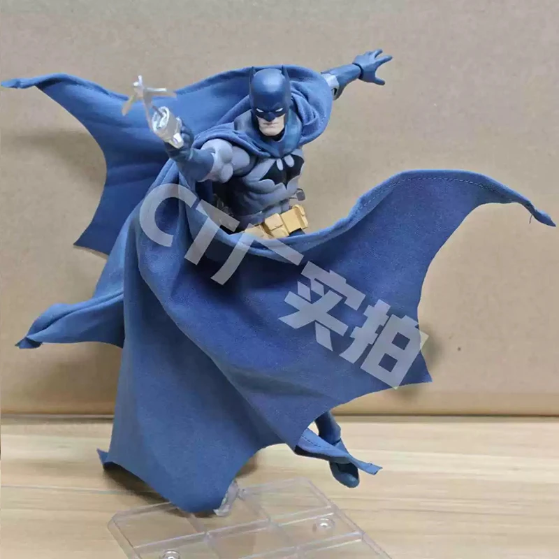 Hot New CT Toys Batman Hush Mafex 105 Blue Version Black Version