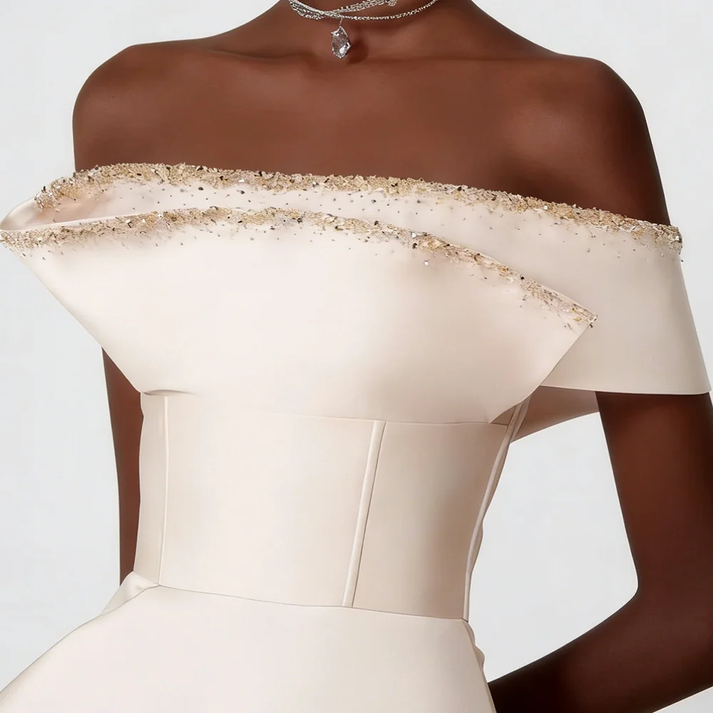 فساتين سهرة رسمية صغيرة أنيقة بدون حمالات من الساتان مكشكشة فساتين حفلات أعياد الميلاد حسب الطلب