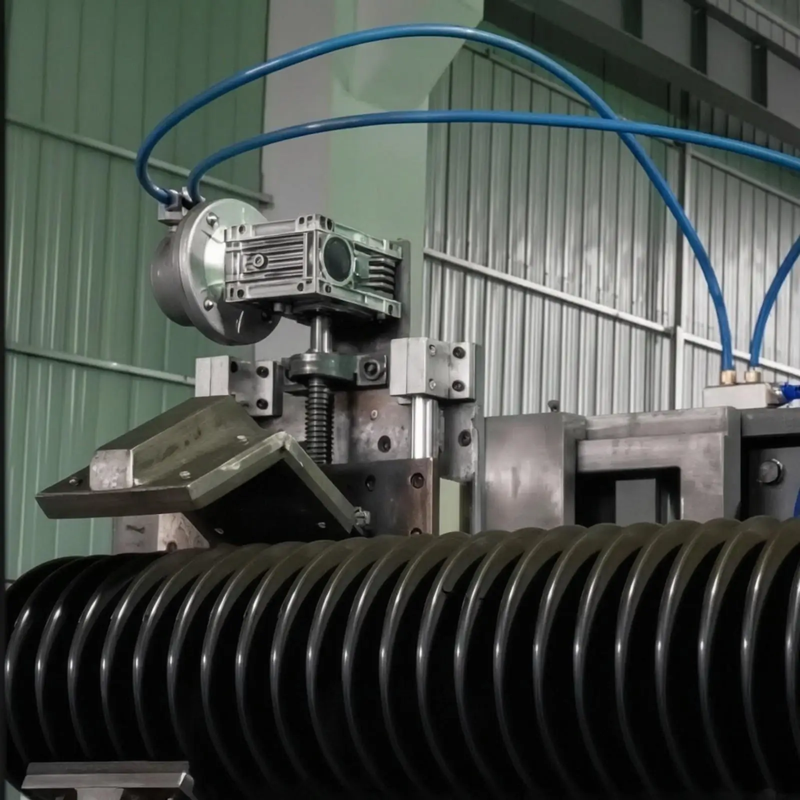 Reversible Air Vane Motor 3000rpm Cast Metal Housing Pneumatic Engine for Industrial Gearbox and Drive Applications