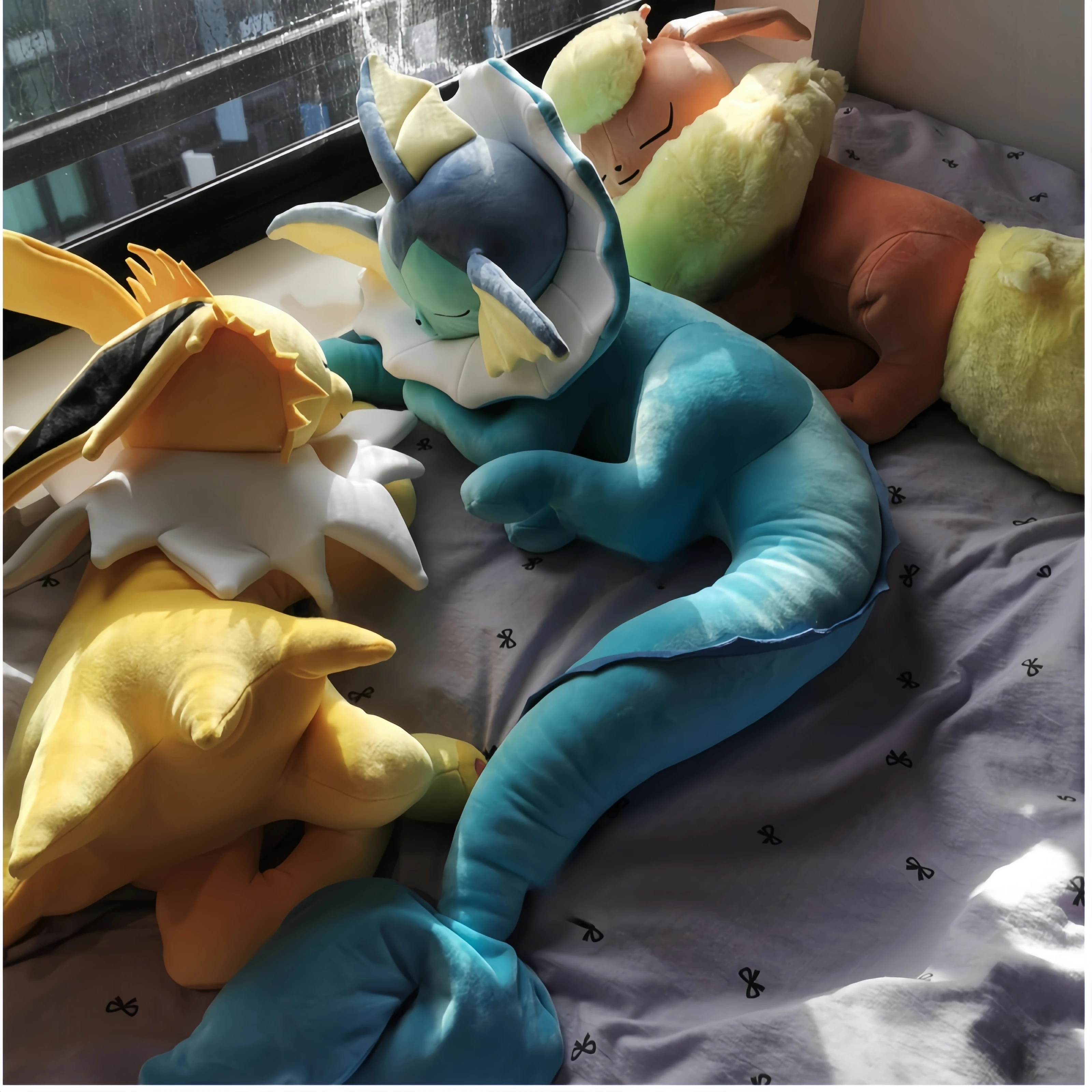 50cm-pokemon-vaporeon-plush-new-eevee-evoli-sleep-plush-vaporeon-pikachu-peluche-stuffed-toys-cartoon-soft-doll-hobbies-kid-gift
