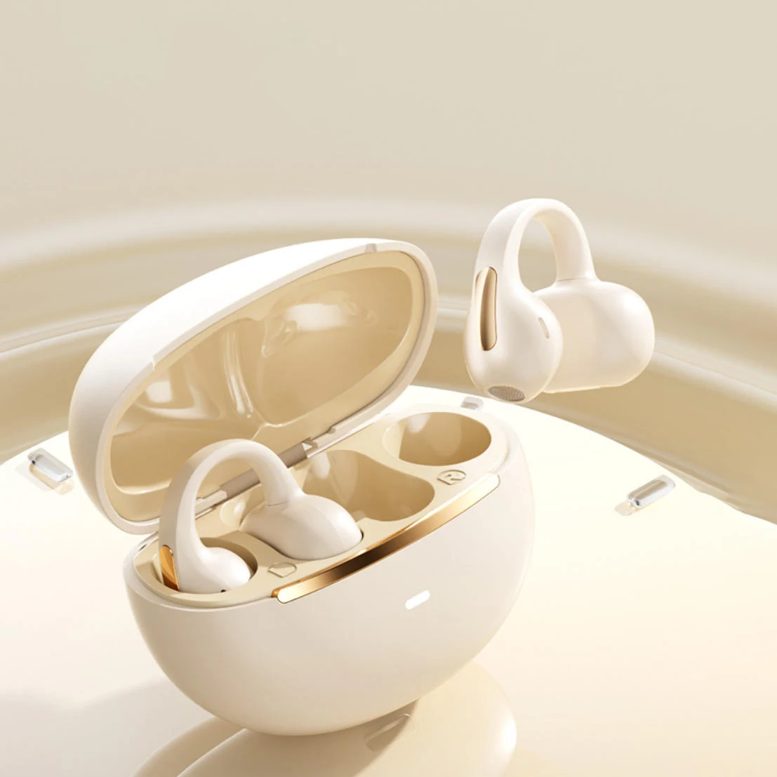 

M136 clip-on bone conduction sports Bluetooth headphones, waterproof and long battery life