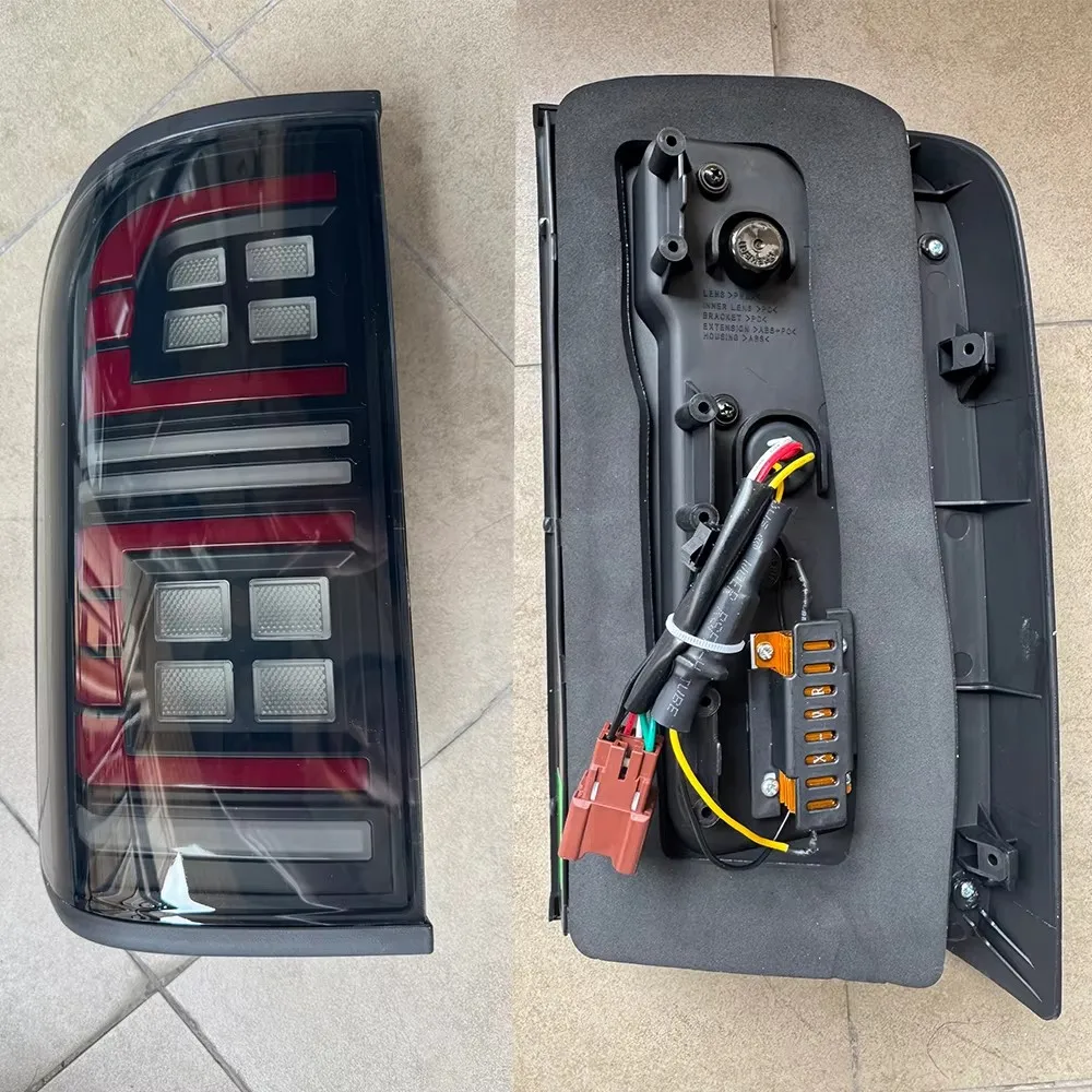 

2PCS Car LED Taillight for Nissan Safari Patrol Y61 Modified Rear Lamp 1997-2004 26554VB200 26559VB200 Brake Light