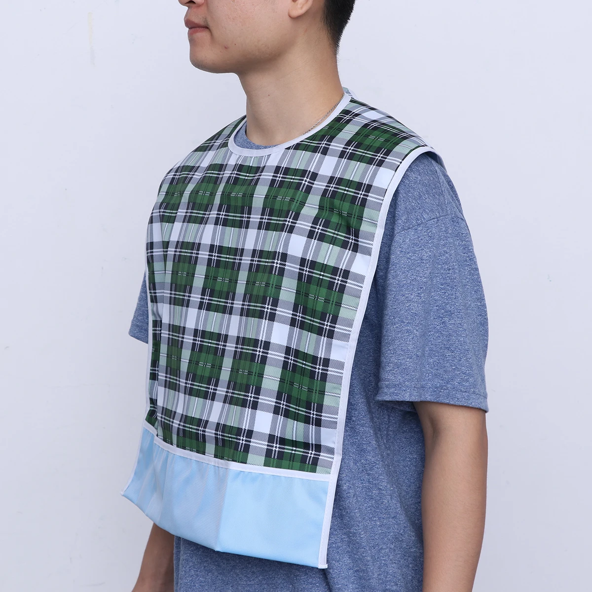 

Waterproof Bibs for Elderly Adult Mealtime Protector Large Size Green Anti Oil Stain Easy Clean Washable Convalescents