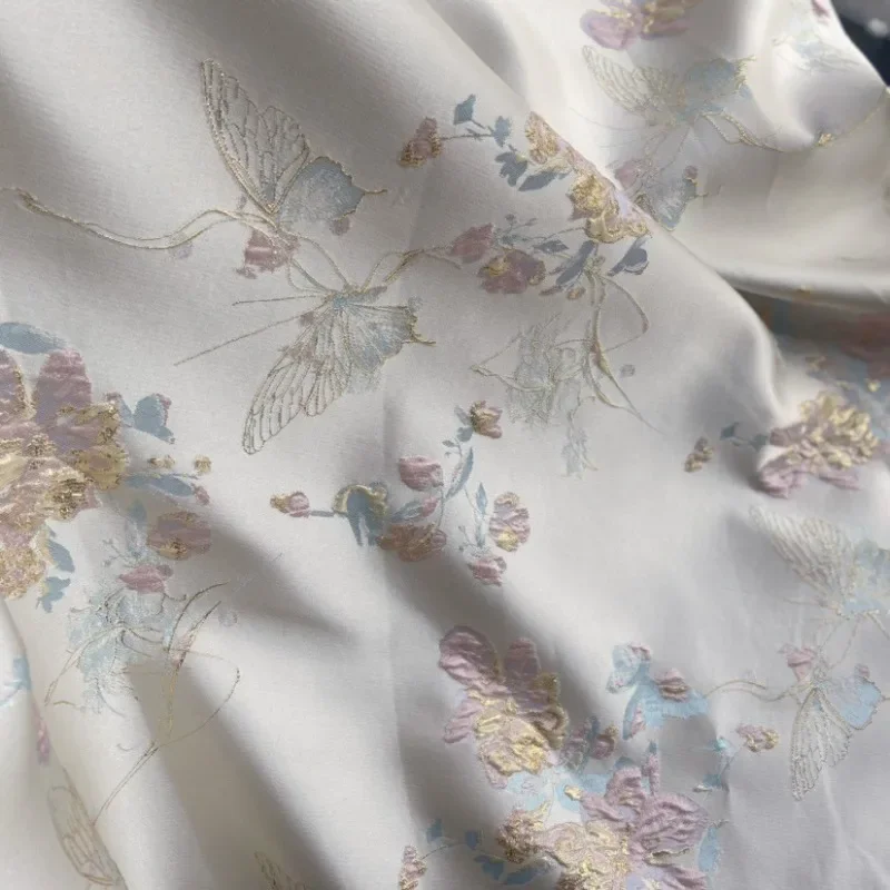 Specialized Butterfly Jacquard Fabric New Chinese Style Relief Woven Gold Dress Hanfu Clothing Fabric Wholesale