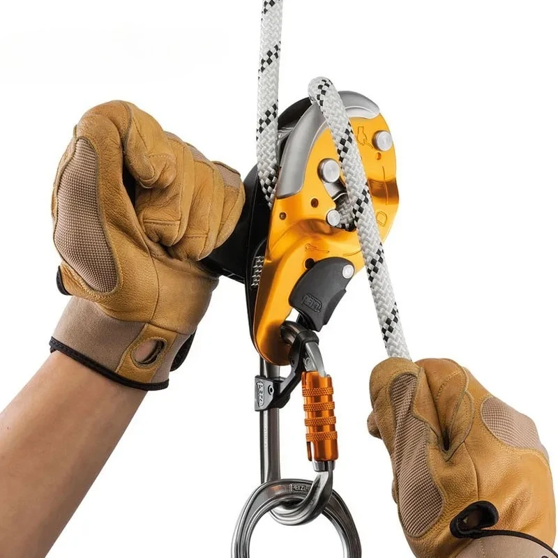 Self-Braking Descender with Ergonomic Handle, Compact Rope Access Lift Retarder Built-in AUTO-LOCK System for Climbing