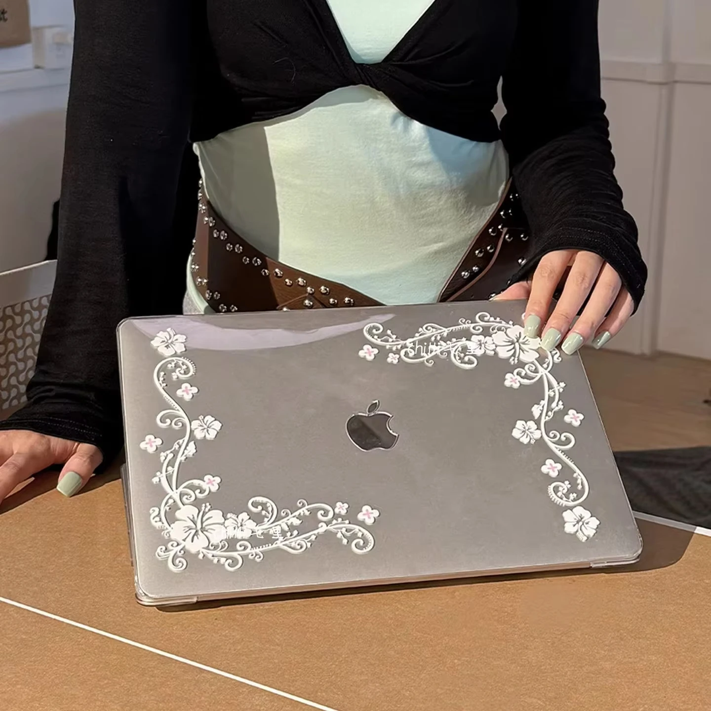 Fashion Simple Vine Crystal Laptop Case For Macbook Air 13.6 M4 NEO 15 M3 Hard Cover For Mac Book Pro 13 M1 M2 14 M4M5 16 Cover