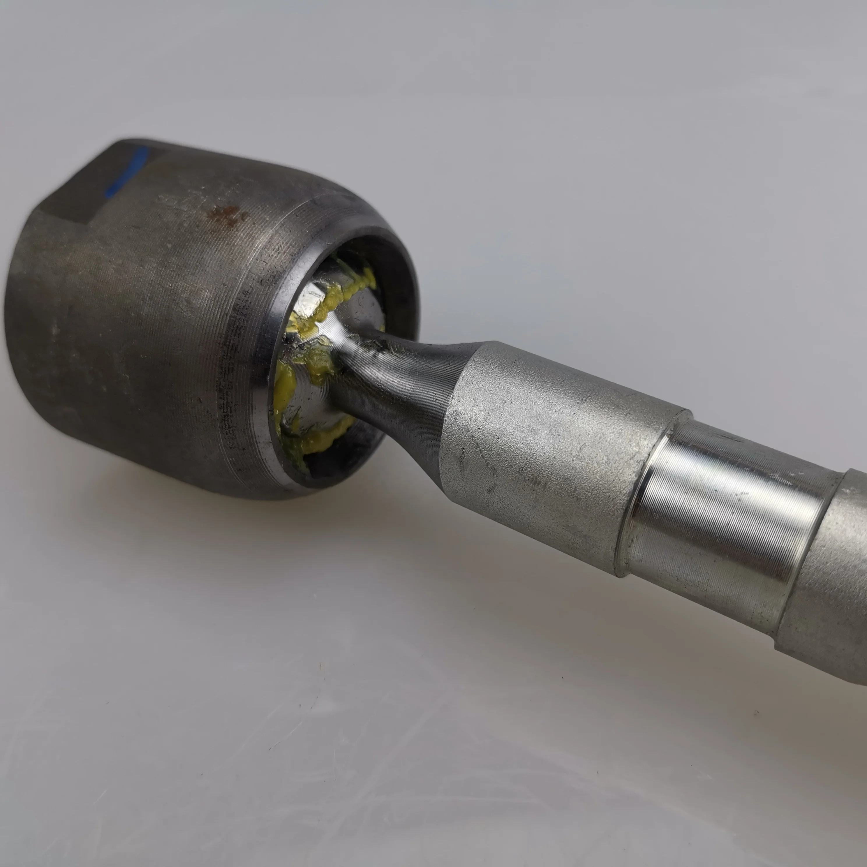

SAIC MAXUS V80 Original Steering Gear Internal Tie Rod C00013512