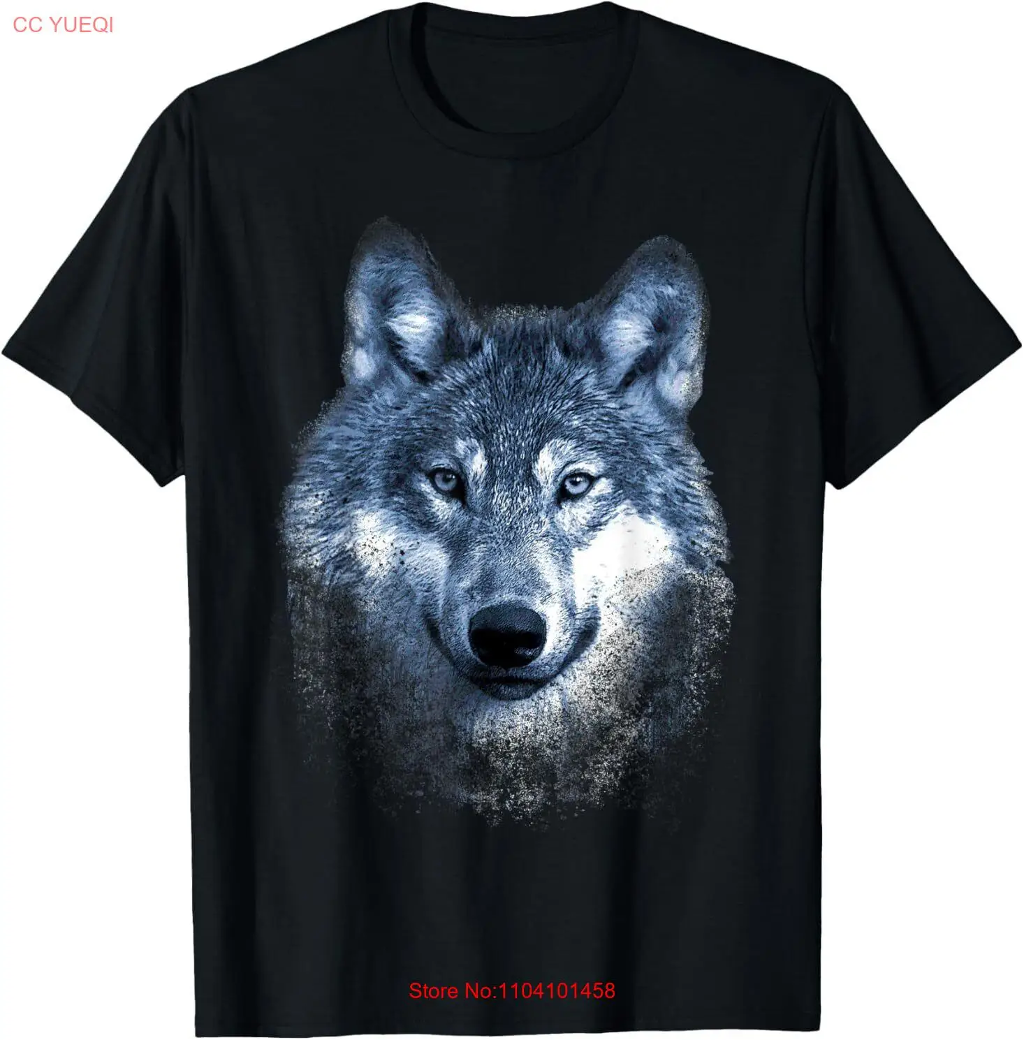 Timber Wolf Face Portrait Distressed Graphic Art Design T-Shirt