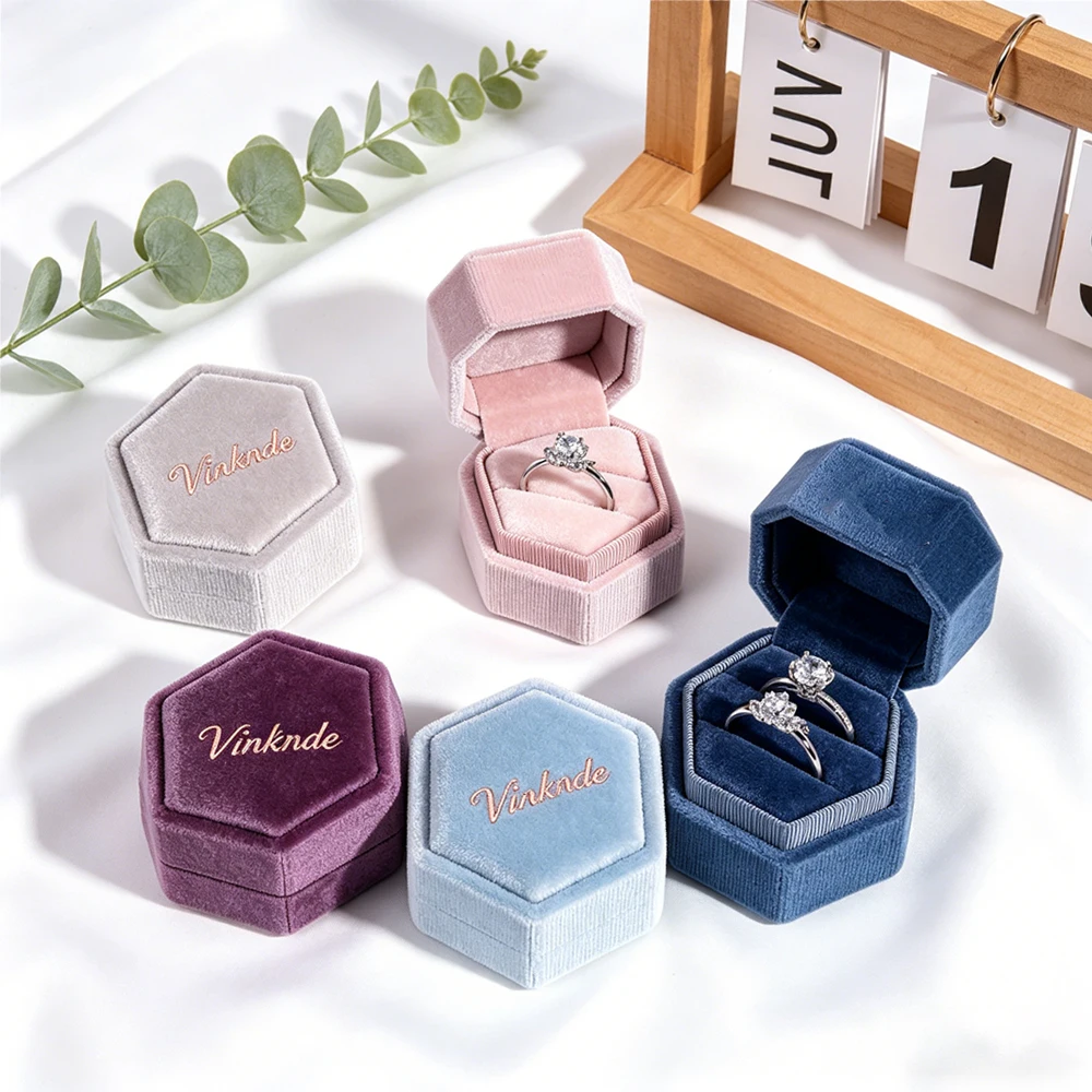 Custom Logo Vintage Hexagon Velvet Jewelry Double Ring Box Empty Case Holder for Engagement Wedding Ceremony Gift Organizer Box