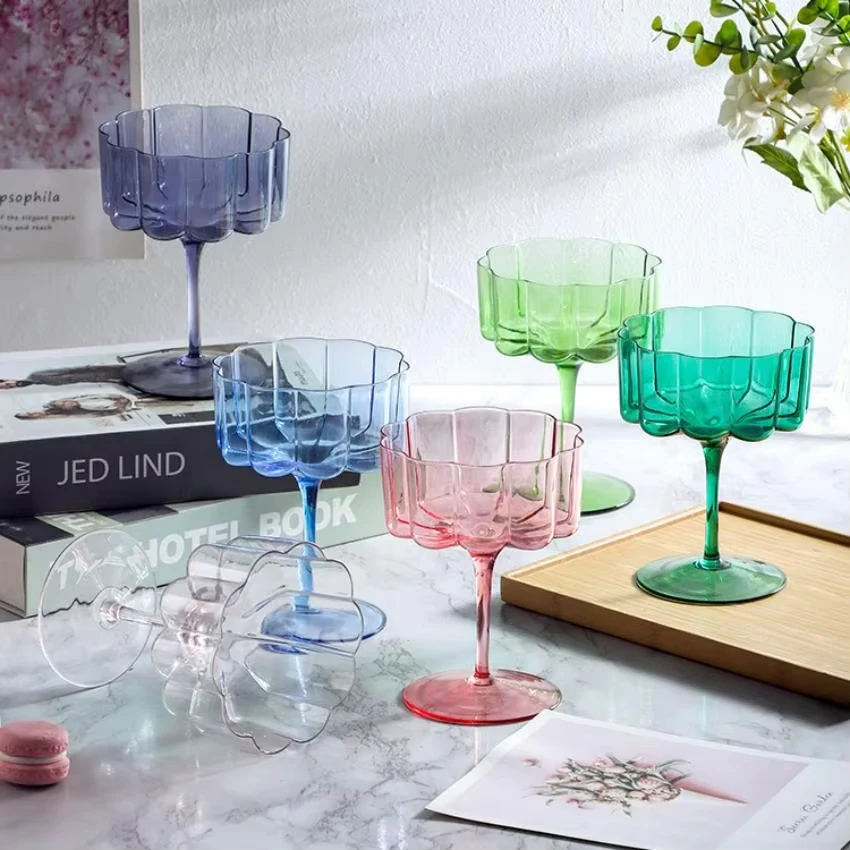 Colorful Lace Crystal Glass Ice Cream Bowl Petal Goblets Creative Cocktail Glasses For Parties And Special Occasions