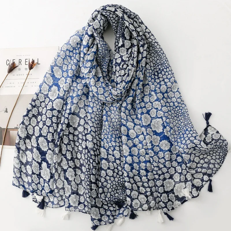

Women's Vintage Blue and White Floral Scarf Porcelain Pattern Tassel Shawl Bohemian Ethnic Style for Spring Summer 180x85cm