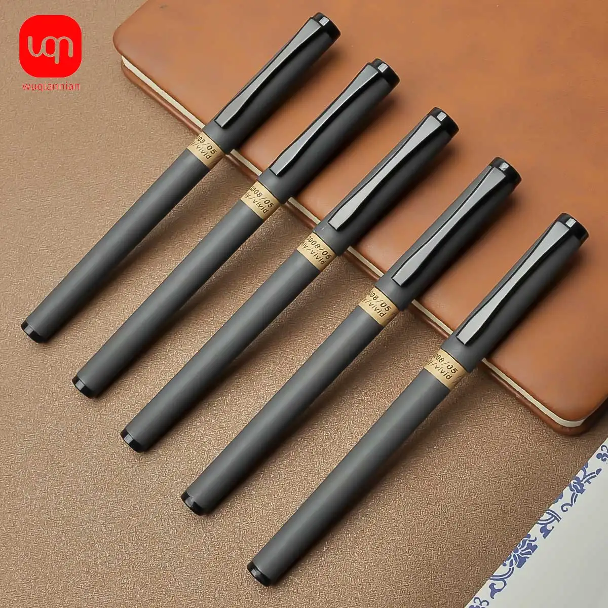 Office Neutral Pen 0.5mm High-end Atmospheric Design Calligraphy Pen Writing Smooth Durable School and Office Supplies