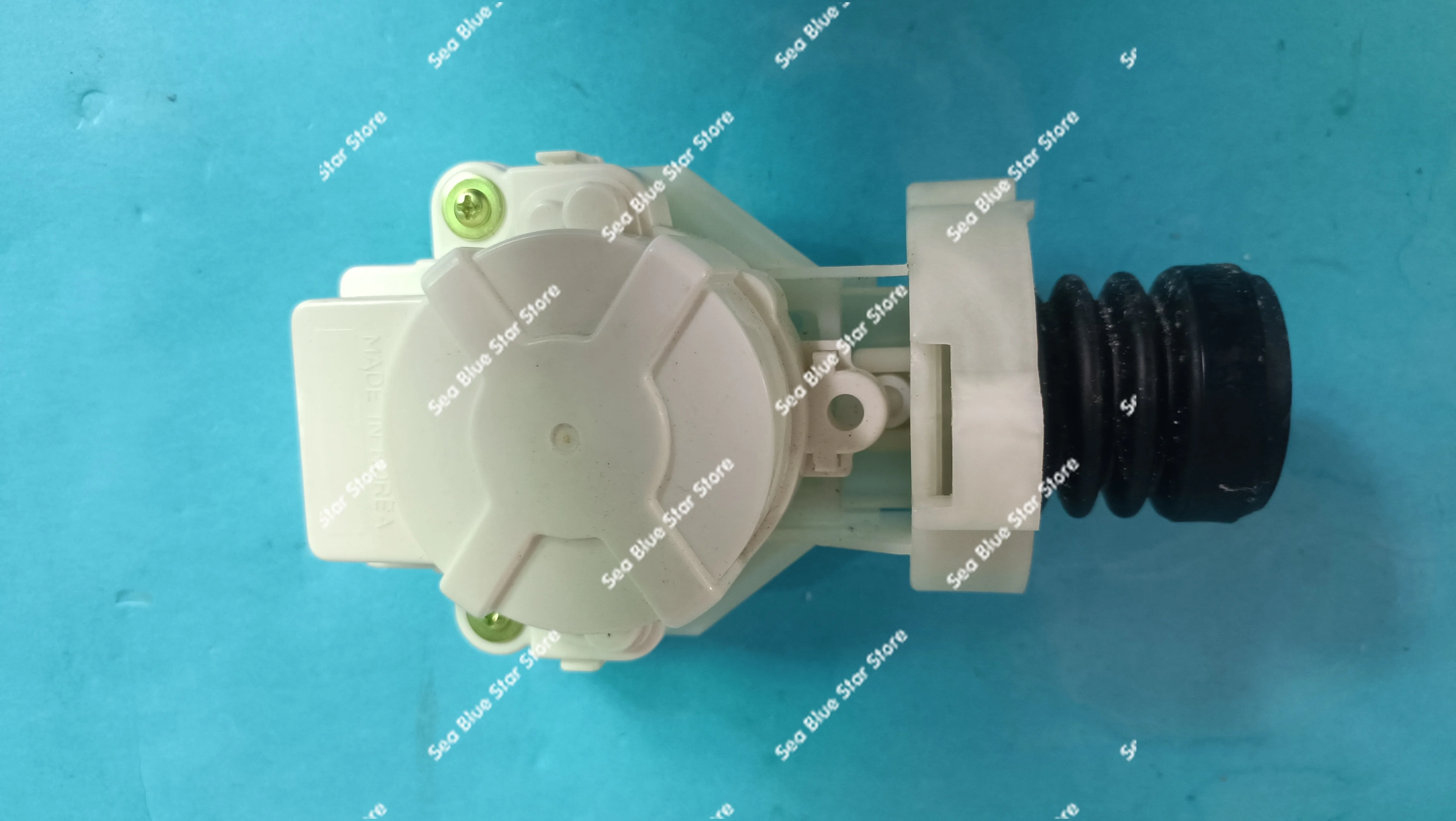 

Applicable To Wall-mounted Washing Machine Drain Pump XQG30-881E /882/888/999V Original Disassembly