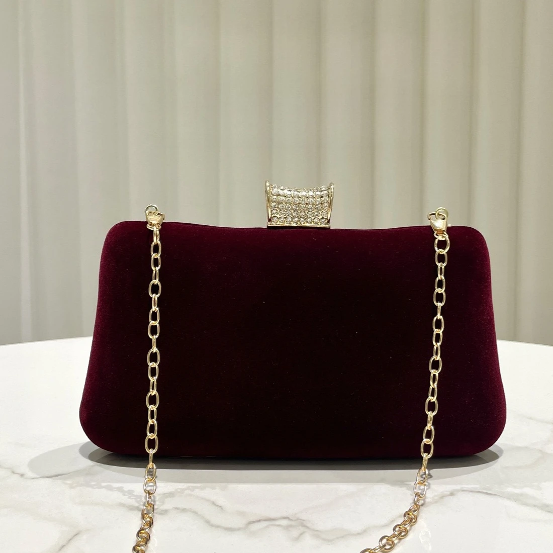 Wine Red Velvet Rhinestone Top Lock Evening Bag Hard Frame Clutch Purse Detachable Gold Chain Wedding Crossbody Handbag