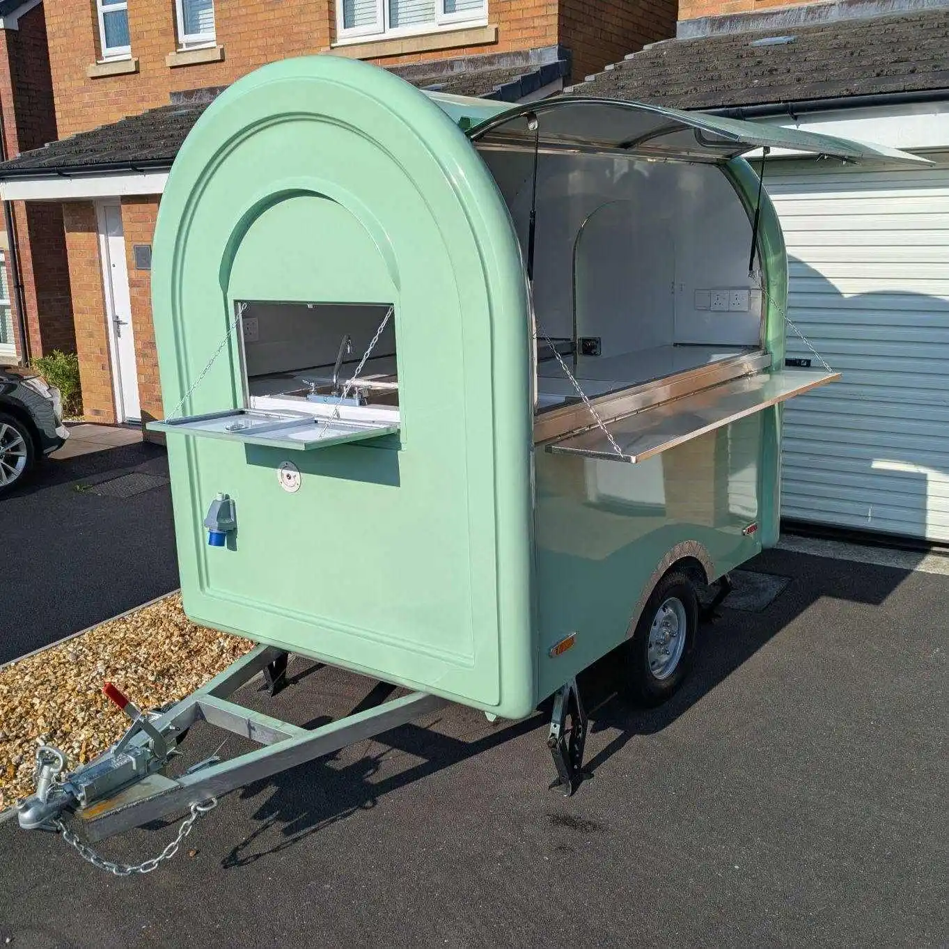 Retro Curved Food Trailer Mint Green Concession Truck Snack Food Candy Bubble Tea Ice Cream Fresh Coffee Pastry Dessert Beverage