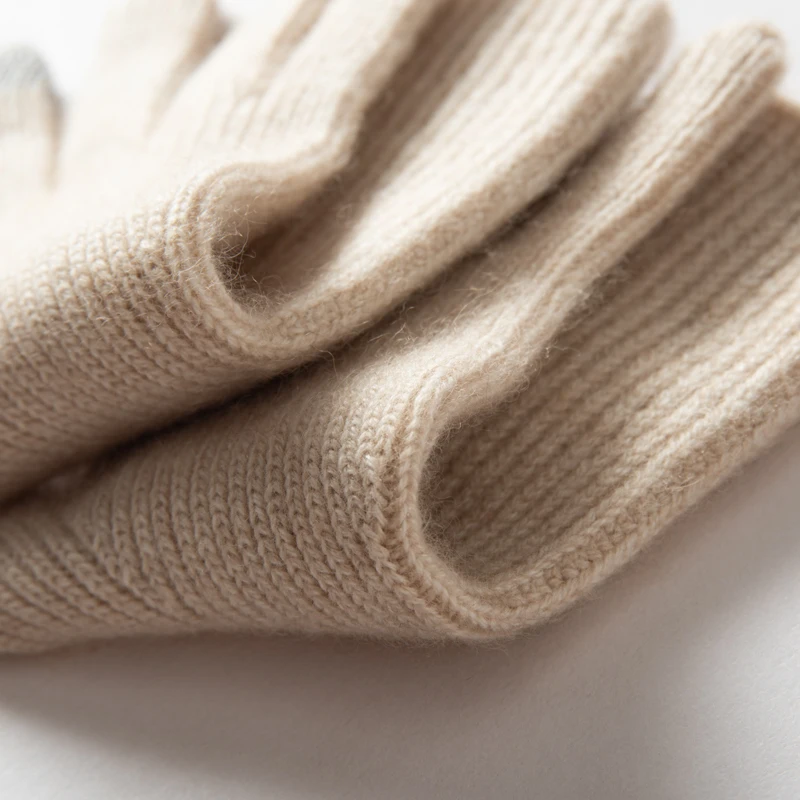 Winter New 100% Cashmere Knit Touch Screen Gloves Women Soft Warm Stretch Guantes Lady Solid Color Casual Full Finger Guantes