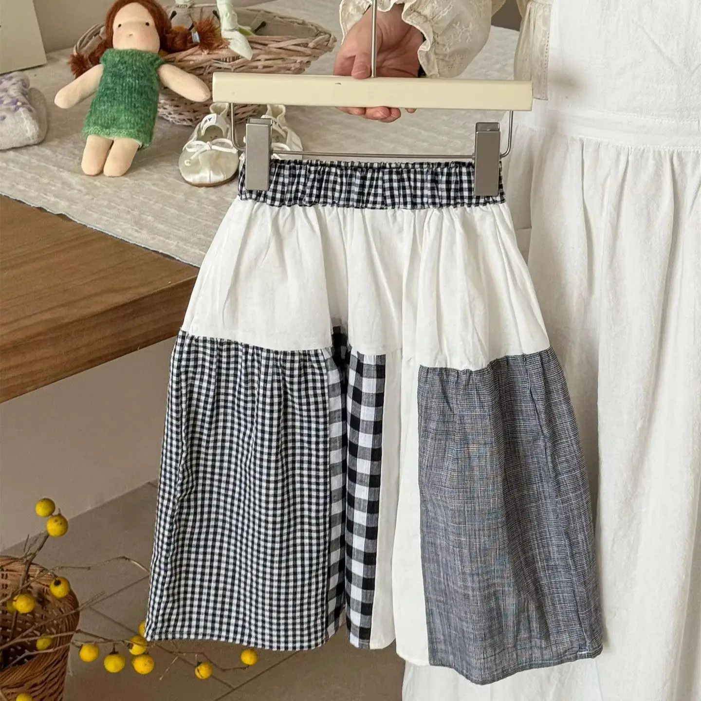 تنورة سوداء للفتيات صيف 2025 ملابس مدرسية جديدة تنانير للفتيات الصغيرات مقاس 7-8 2 3 4 5 6 9 10 سنوات من الأسفل #3