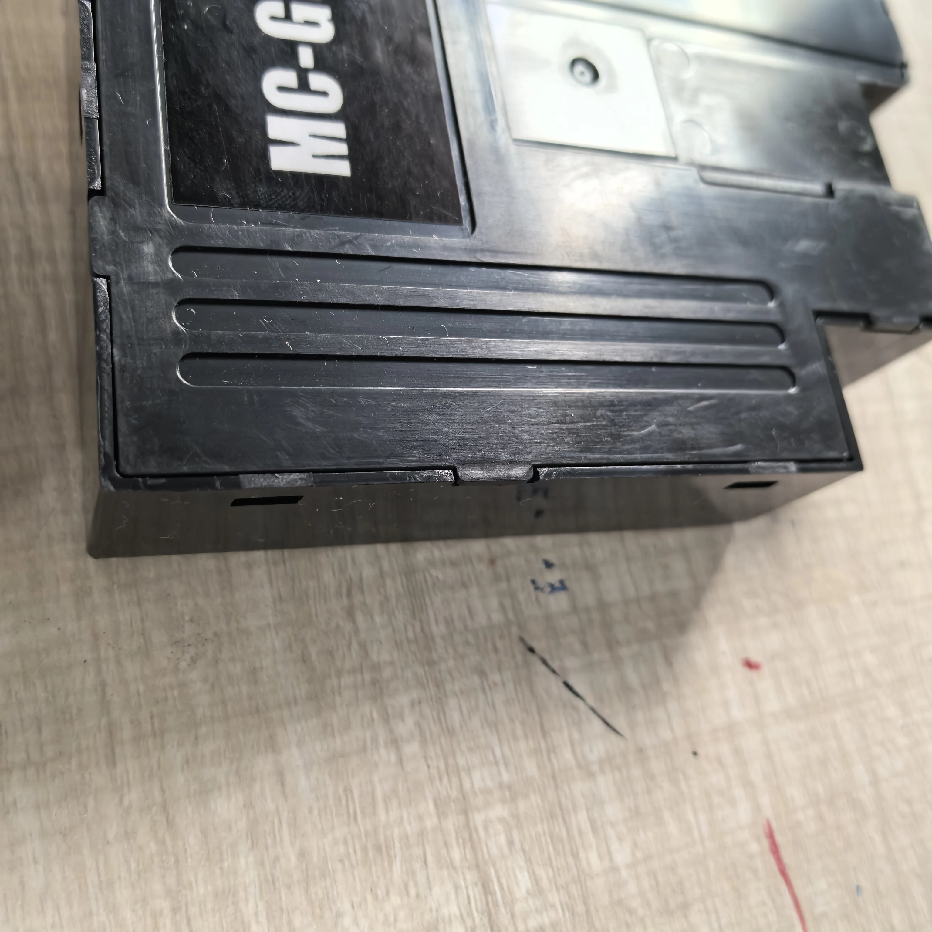 

1X использовал для картриджа для обслуживания Canon MC-G02 G2920 G2923 G2960 G3160 G1220 G2260 G3260 G580 G680, коробка для обслуживания отходов 2962