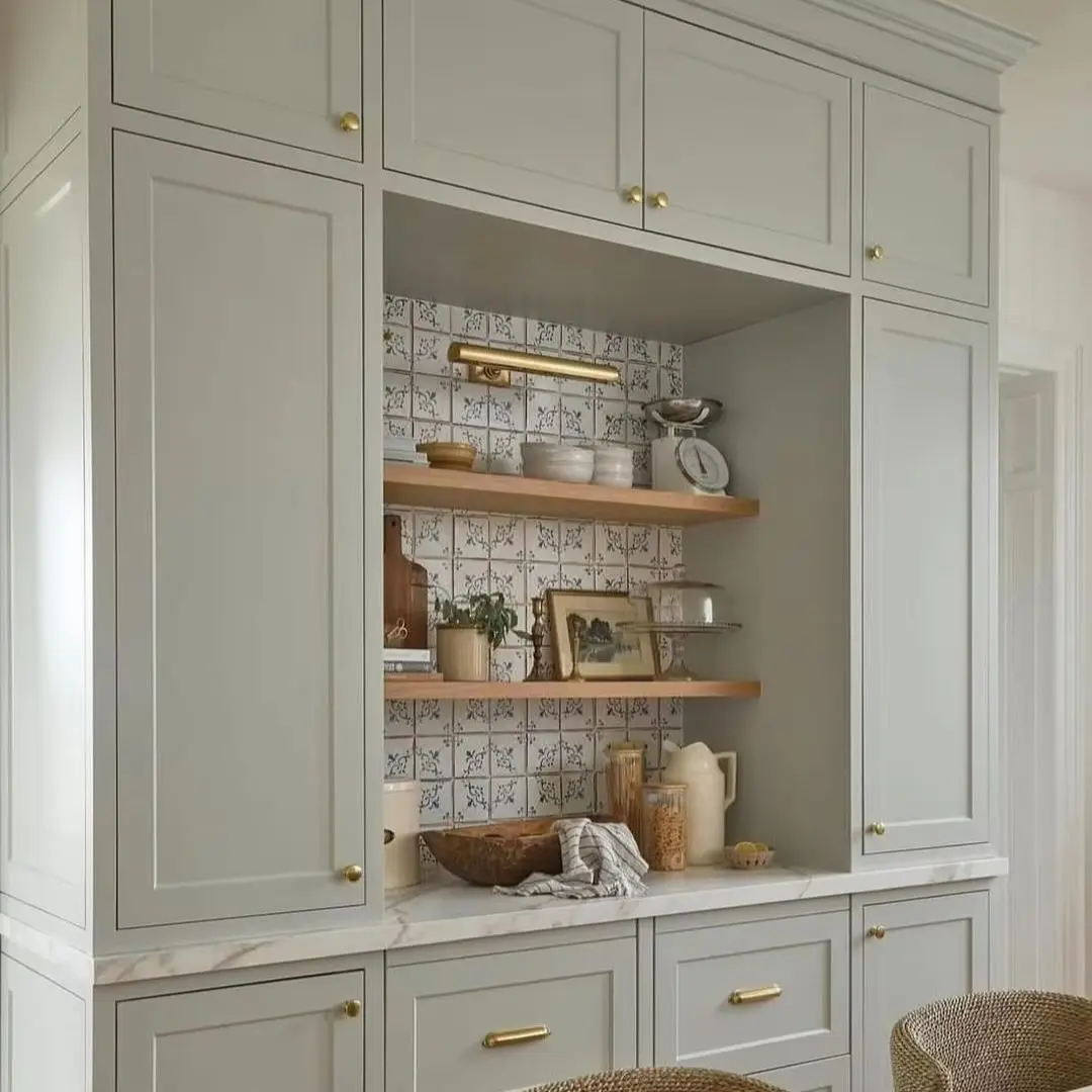Rustic White Solid Wood Kitchen Cabinets - Handmade Unassembled Kitchen Cupboards with Natural Wood Grain for Home Improvement