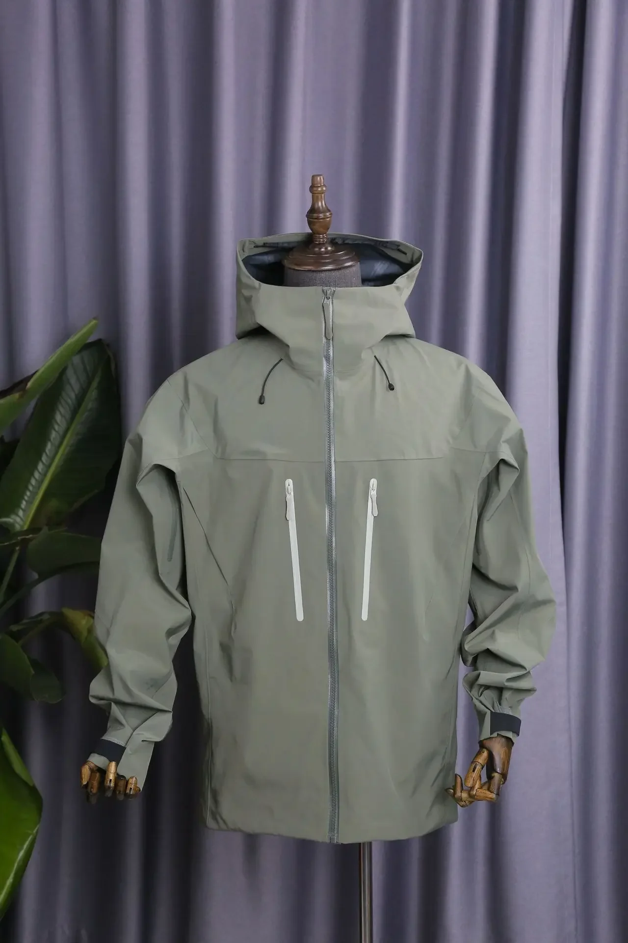 SV overflow rubber single-layer outdoor jacket waterproof and windproof outdoor mountaineering suit for men and women