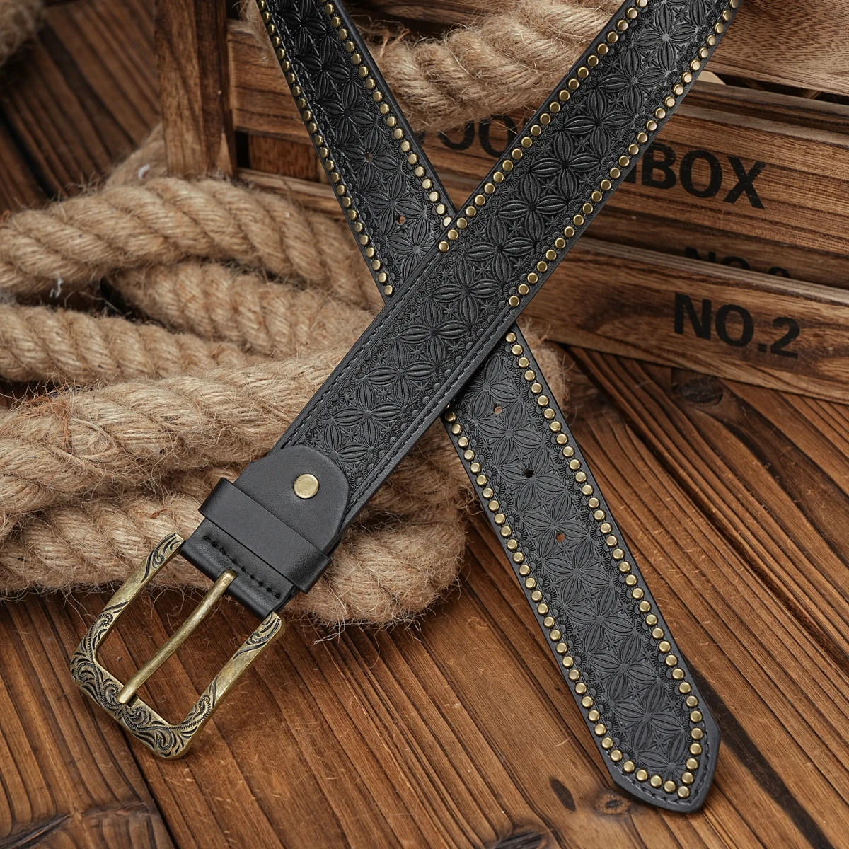 Ein lässiger Retro-Gürtel im Western-Stil für Herren und Damen! PU-Ledergürtel mit Metallschnalle, geeignet für den täglichen Arbeitsgebrauch – Detail 6