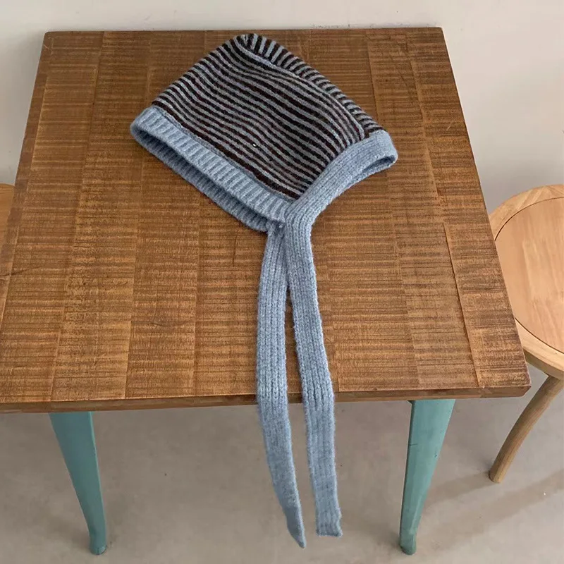 Neue japanische Wollmischung, gestreifte Strickmütze mit Schnürung, zum Schutz der Ohren, ideal für den Winter, zum Schutz des Nackens im Freien, warme Bombermütze. – Detail 4