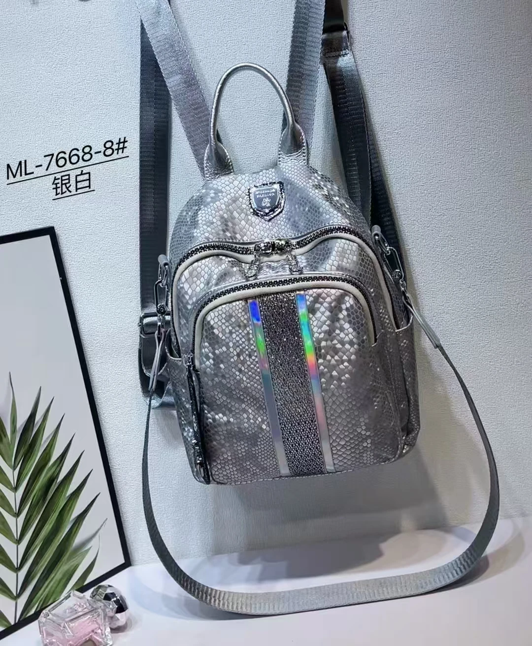 

2025 Новый модный дизайнерский рюкзак с блестками Sparkle Mochilas Para Mujer Luxury Bolsas De Mujer Ita Bag Pack