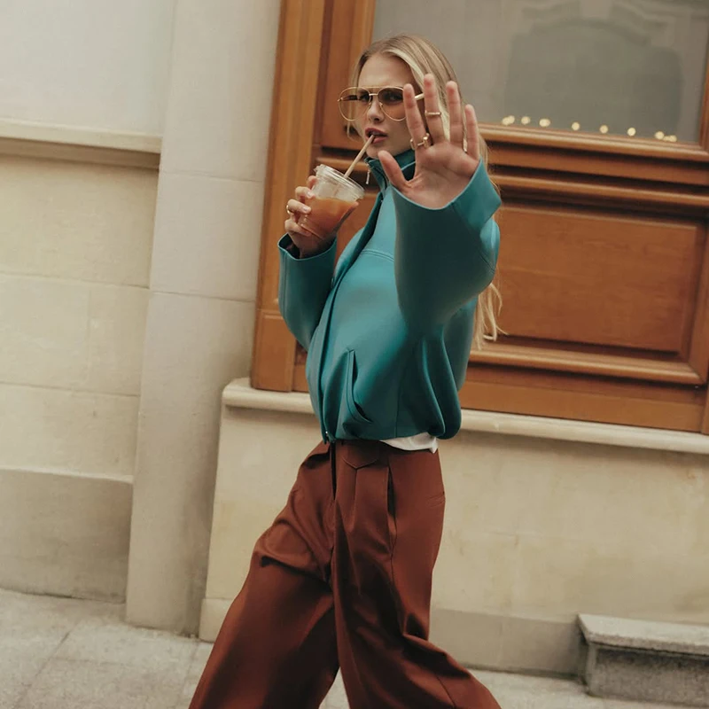Übergroße Kunstlederjacken für Damen, Streetwear mit Stehkragen, Langarm, Gerüscht, Einfarbig, Locker Sitzende Mäntel, Schicke Damen-Oberbekleidung – Detail 6