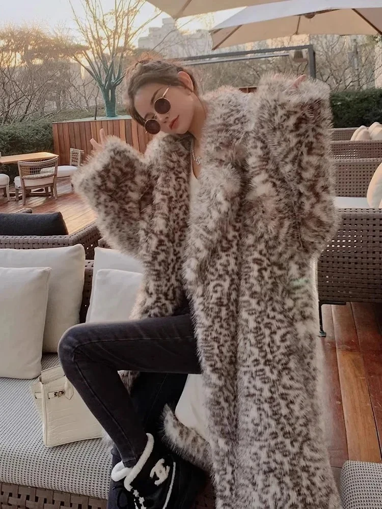 تقسم فو الفراء المرأة فو الفراء سترة ملابس خارجية سترة سميكة الدافئة الفراء جيوب جلدية الخريف الشتاء شارع العليا 2025