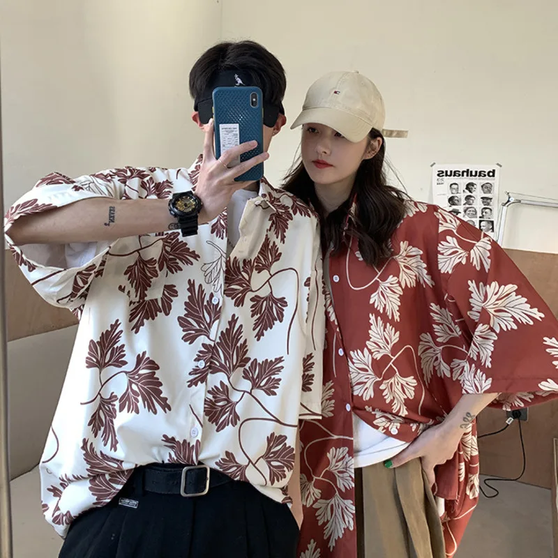 

2024 Summer Unisex Harajuku Leaf Printed Shirts Couple Matching Blouse Women Hawaii Short Sleeve Holiday Camisas Casual Blusas