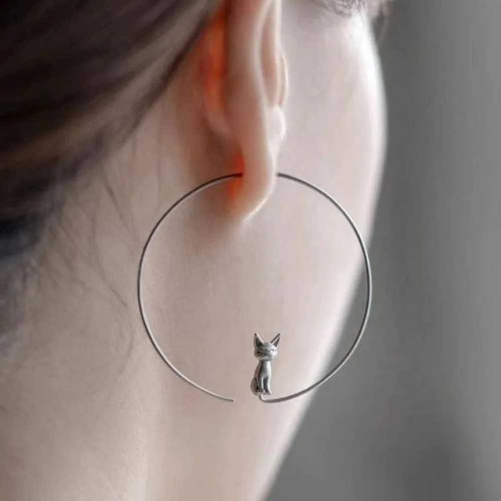 Exquisite Creative Cartoon Stereo Sliver Color Kitten Cat Big Hoop Earring for Women Personality Cute  Animal Pets Jewelry Gift