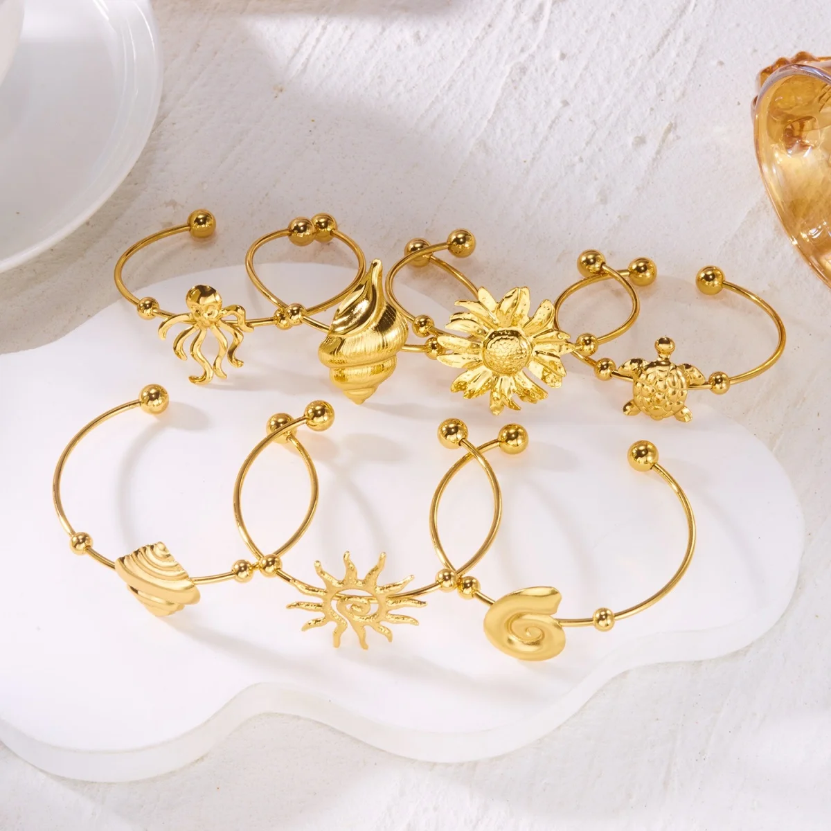Einfache Edelstahl-Sonnenarmbänder für Damen und Herren, Gänseblümchen-, Muschel-, Spiral-, Oktopus-, Schildkröten-Armreif, Ozean-, Strand-, Urlaubsschmuck – Detail 6